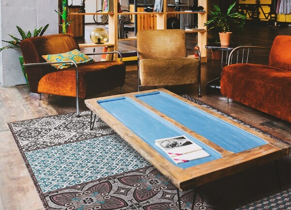Vinylový koberec pre domácnosť kombinácia vzorcov