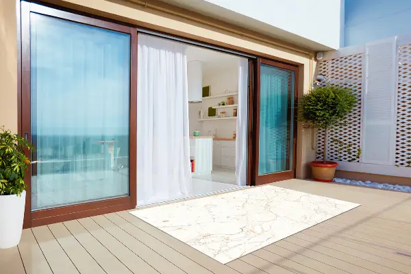 Moderné koberec na terasu Popraskané mramoru vzor