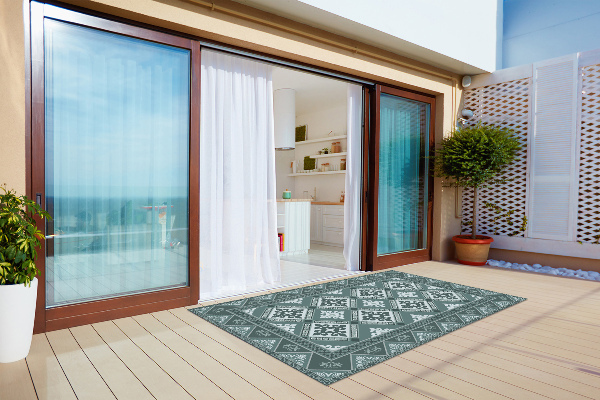 Moderné koberec na terasu Geometria a ozdoby