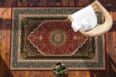 Záhradný koberec krásny vzor hinduistickí mandaly