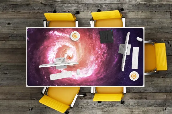 Veľká ochranná podložka na stôl space vortex