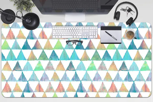 Ochranná podložka na stôl geometrické trojuholníky