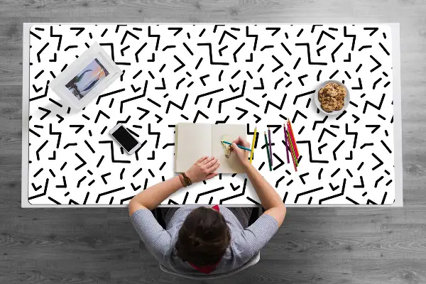 Ochranná podložka na stôl geometrický vzor