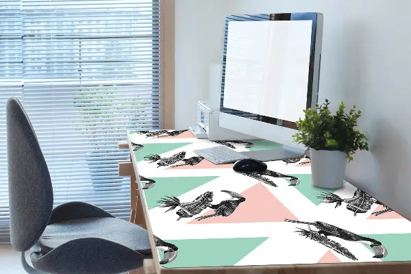 Pracovný podložka na stôl Toucan s trojuholníkmi
