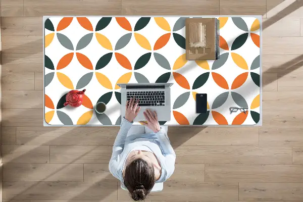 Ochranná podložka na stôl geometrické kolesá