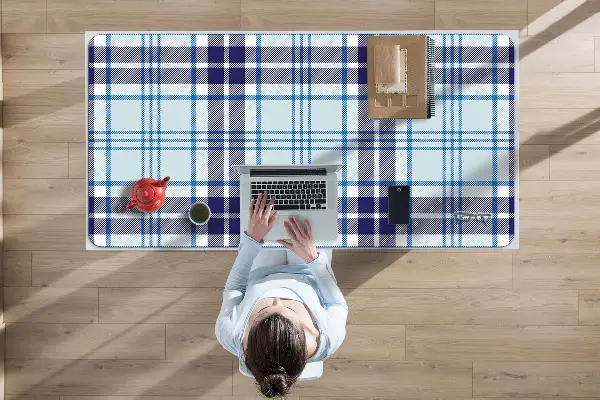 Veľká ochranná podložka na stôl tartan