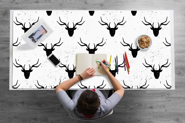 Veľká ochranná podložka na stôl jelenie hlava