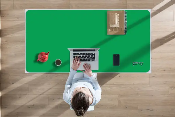 Ochranná podložka na stôl trávnatá green