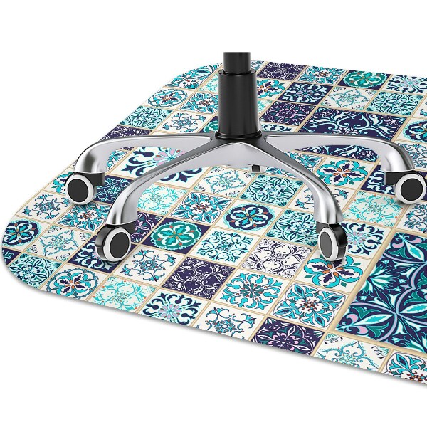 Ochranná podložka pod stoličku krásna patchwork